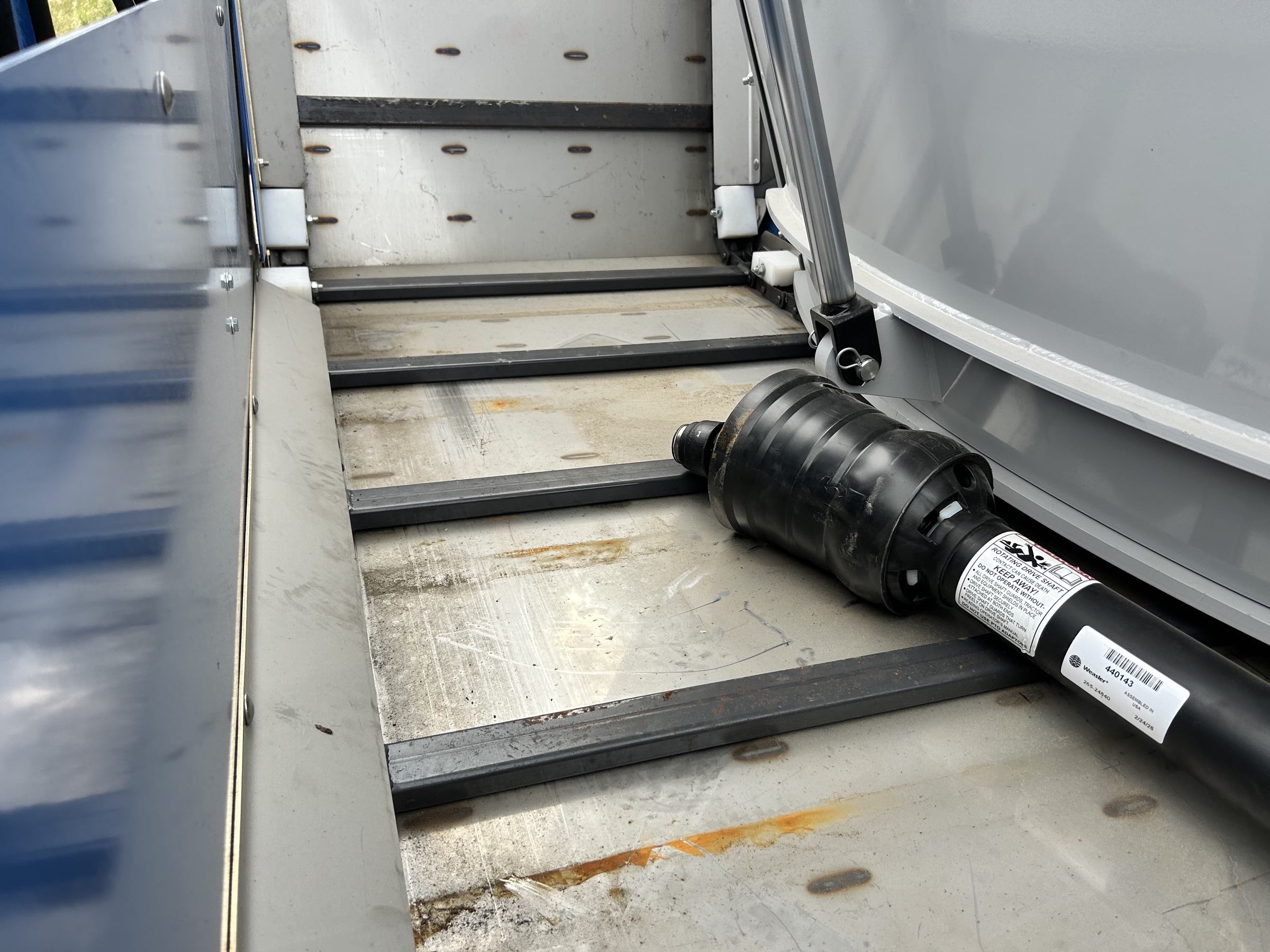 ***NEW*** Penta 4540 Vertical Feed Mixer - Image 9