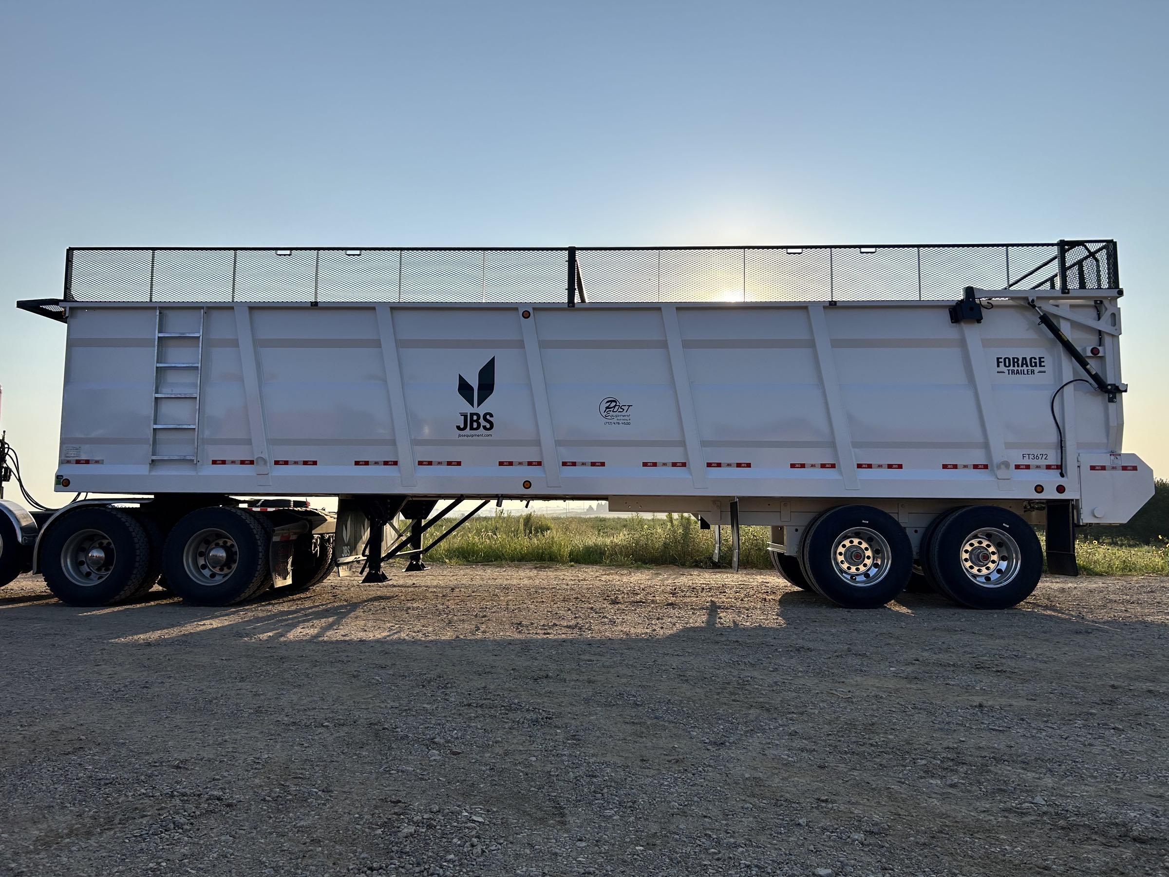***NEW*** JBS 3648 Silage/Forage Trailer - Image 8