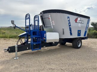 ***NEW*** Penta 6040 Vertical Feed Mixer