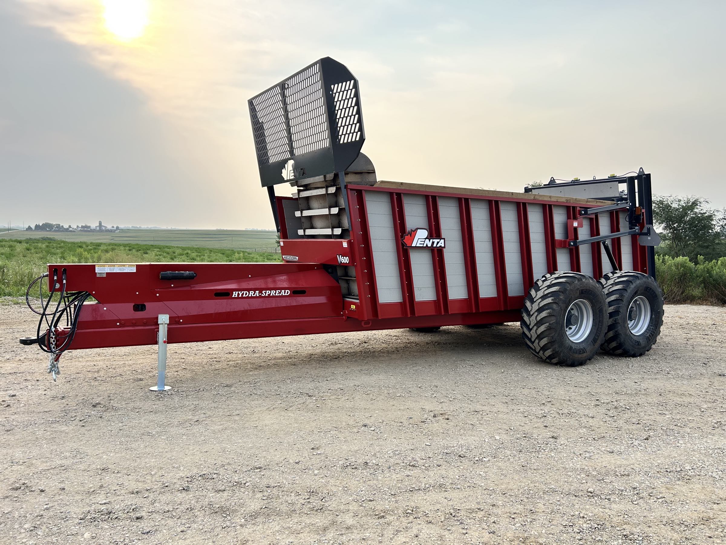***New*** Penta V600 Manure Spreader