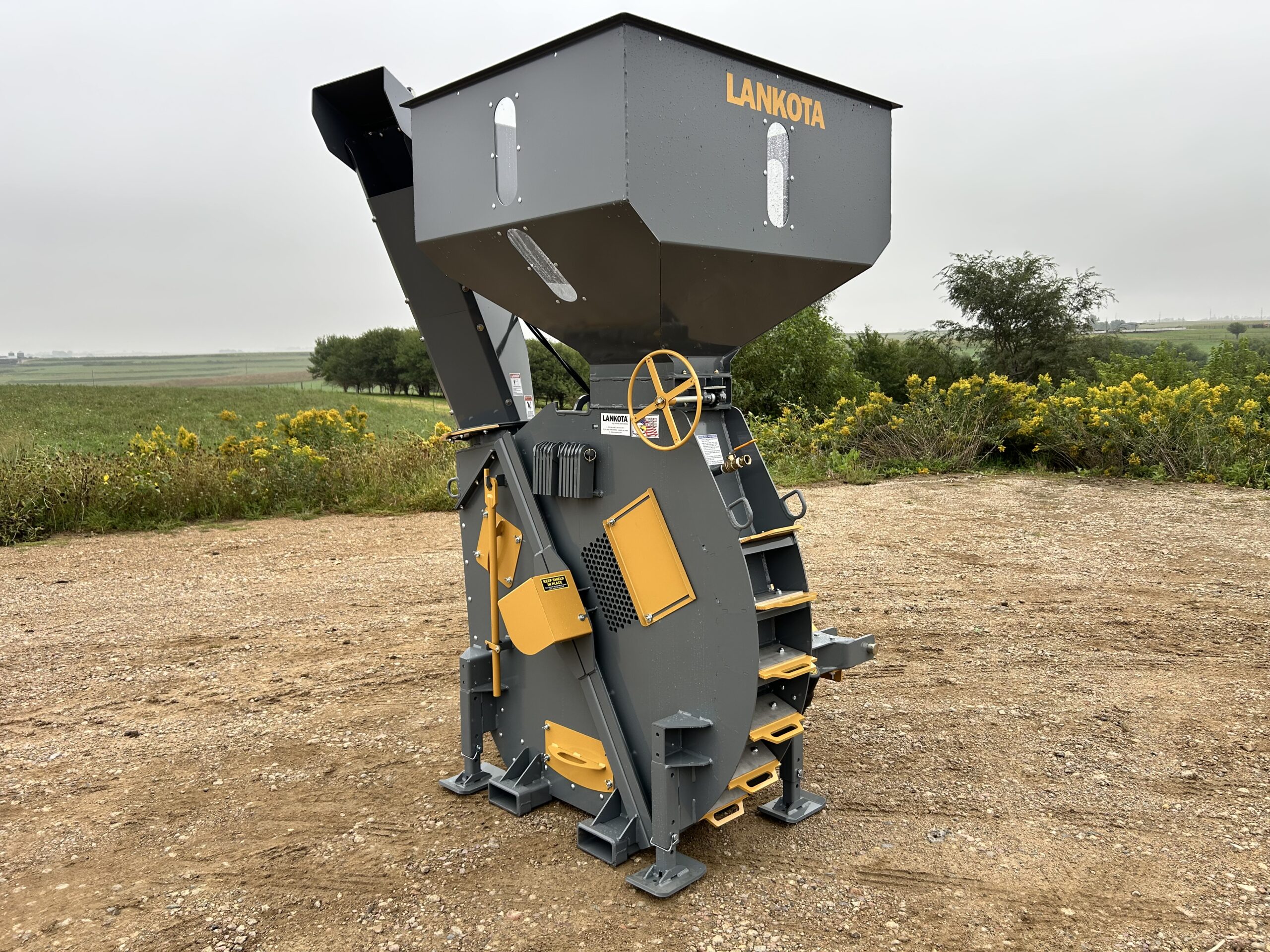 3-POINT-LANKOTA-HAMMER-MILL-1 ***NEW*** Lankota Corn Cracker