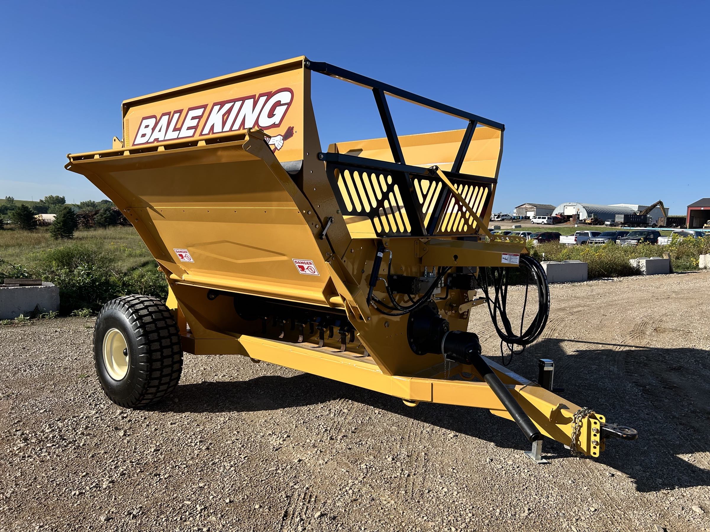 ***NEW*** Bale King 5400 Bale Processor - Image 3
