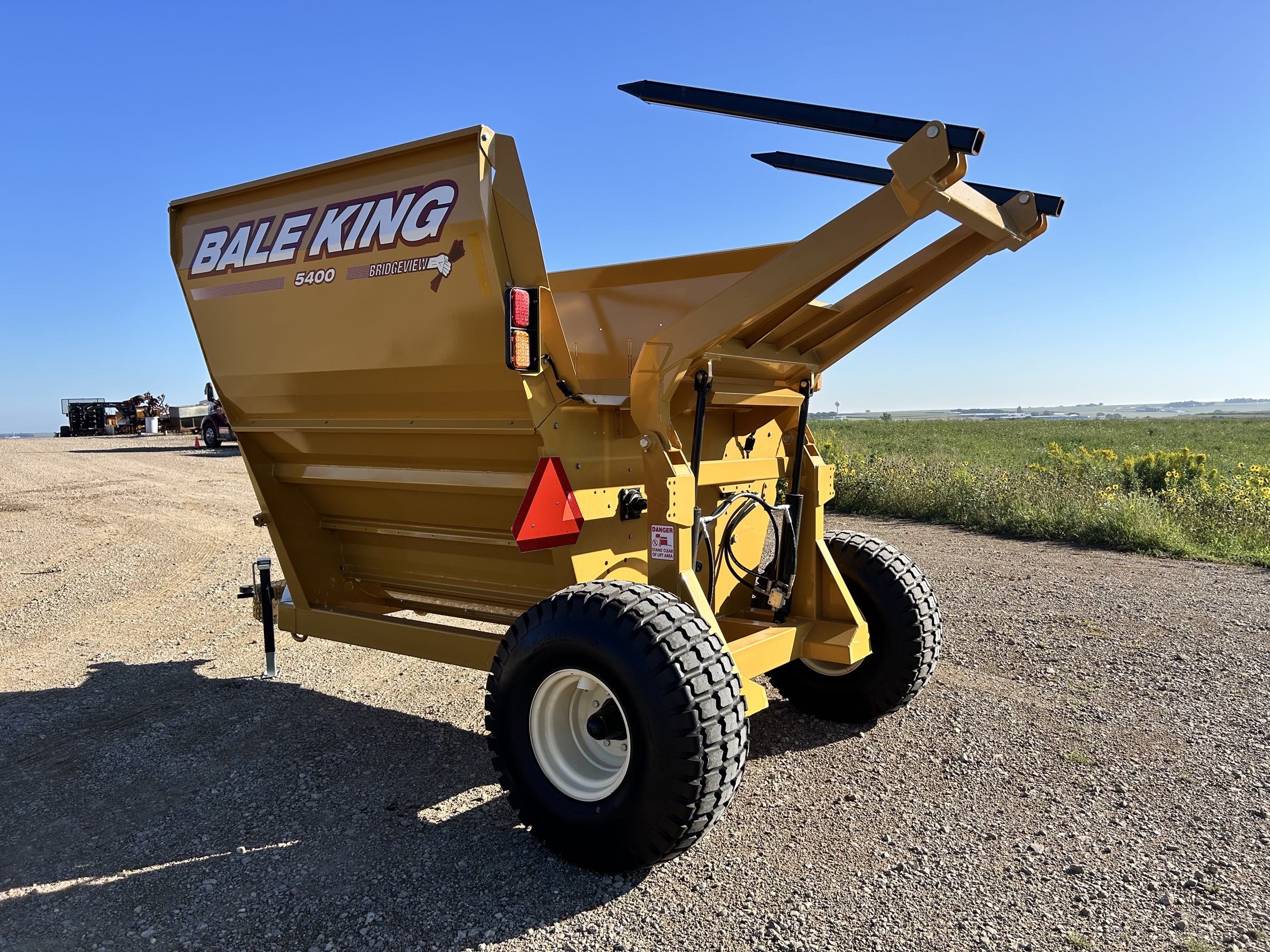 ***NEW*** Bale King 5400 Bale Processor - Image 7