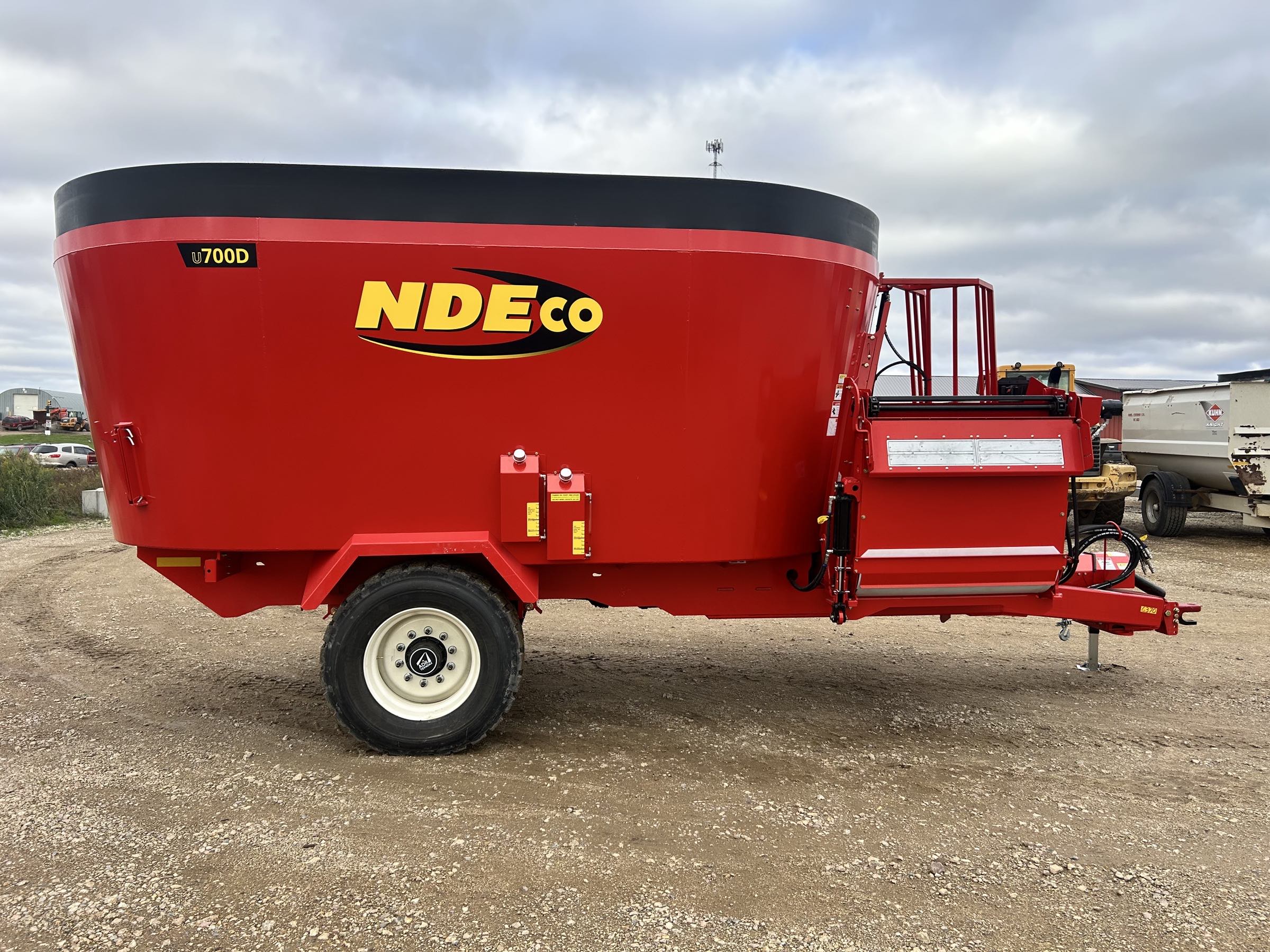 ***NEW*** NDEco U700D Vertical Feed Mixer - Image 4